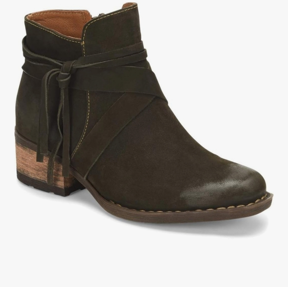 Born Montilla suede bootie size 8